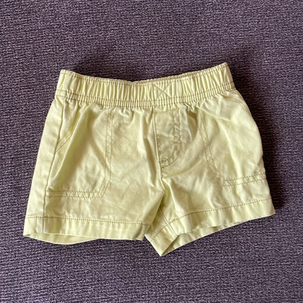 Carter’s Neon Pull-on Shorts Size 6M